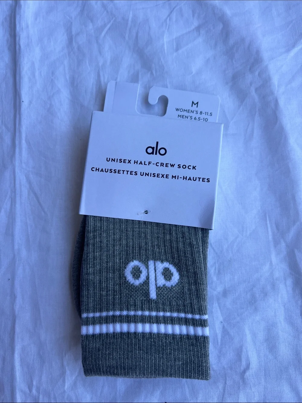 Alo Yoga Unisex Half-Crew Athletic Socks in Heather Grey with White